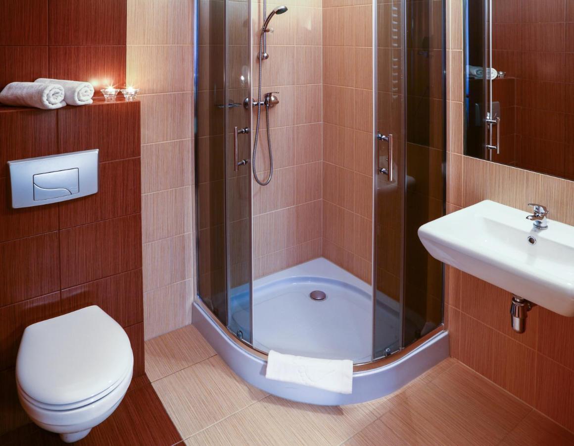 גליביצ'ה Hotel Mikulski מראה חיצוני תמונה