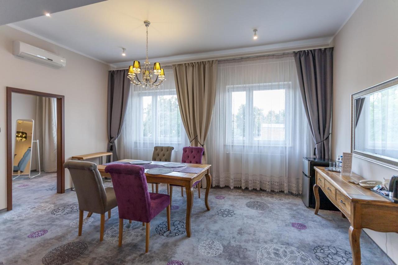 גליביצ'ה Hotel Mikulski מראה חיצוני תמונה